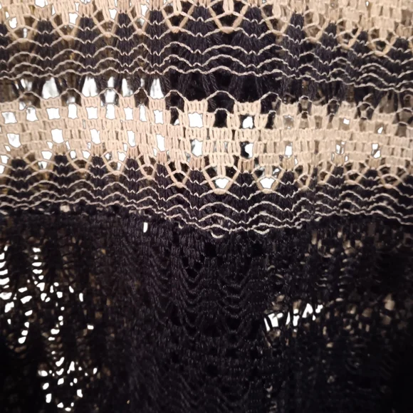 Alfred Dunner Black and White Open-Front Cardigan - Picture 4 of 5